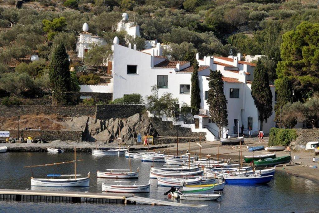 Duplex Luminoso En El Centro De Cadaques Apartman Kültér fotó